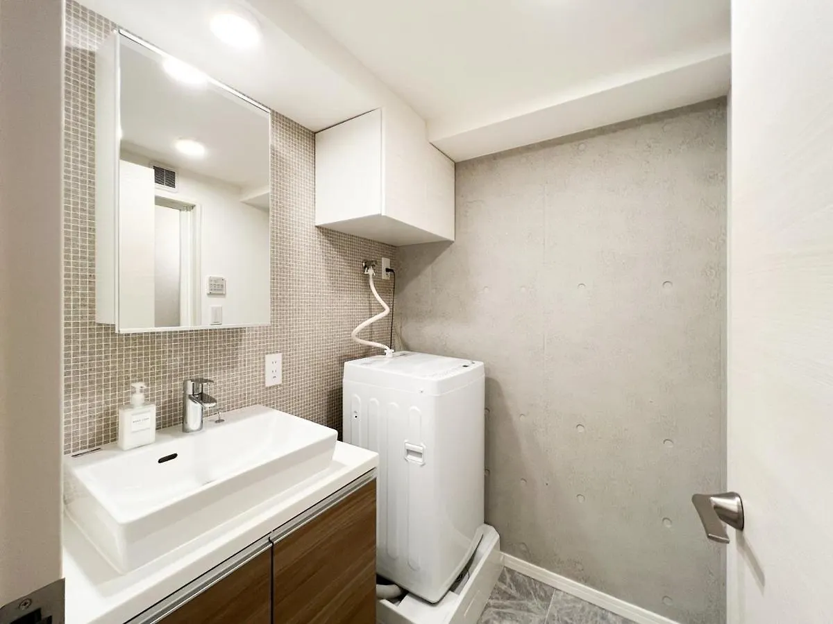 Wellsquareism Honancho Apartment Tokyo