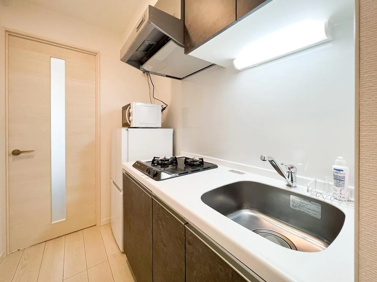 Wellsquareism Honancho Apartment Tokyo 0*,