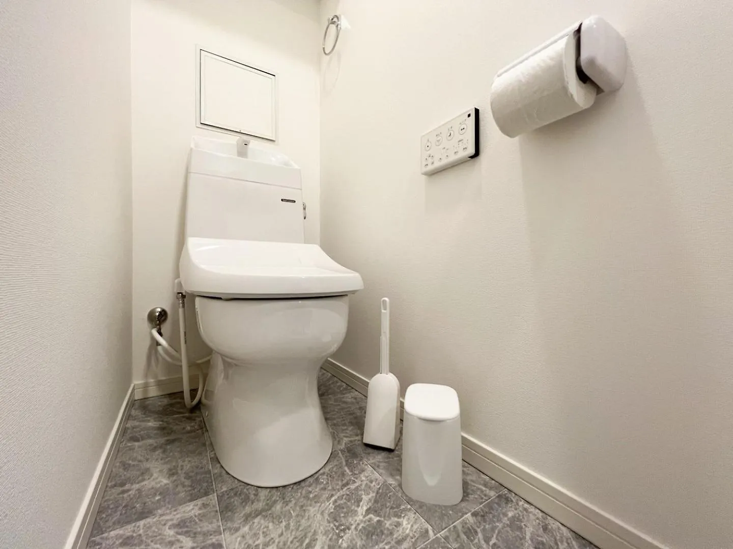 Wellsquareism Honancho Apartment Tokyo