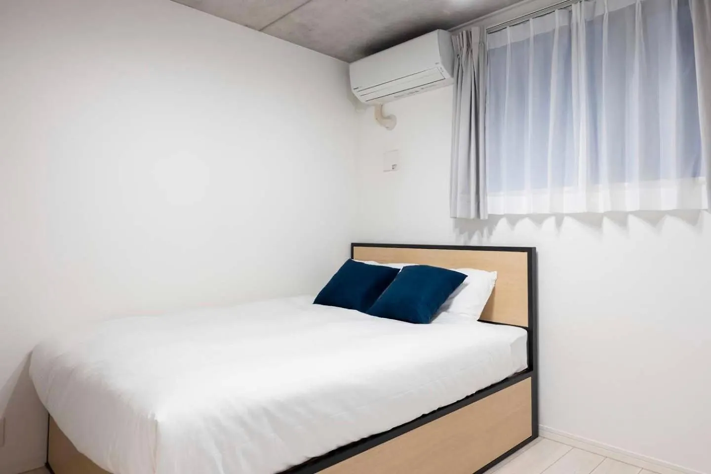 Wellsquareism Honancho Apartment Tokyo